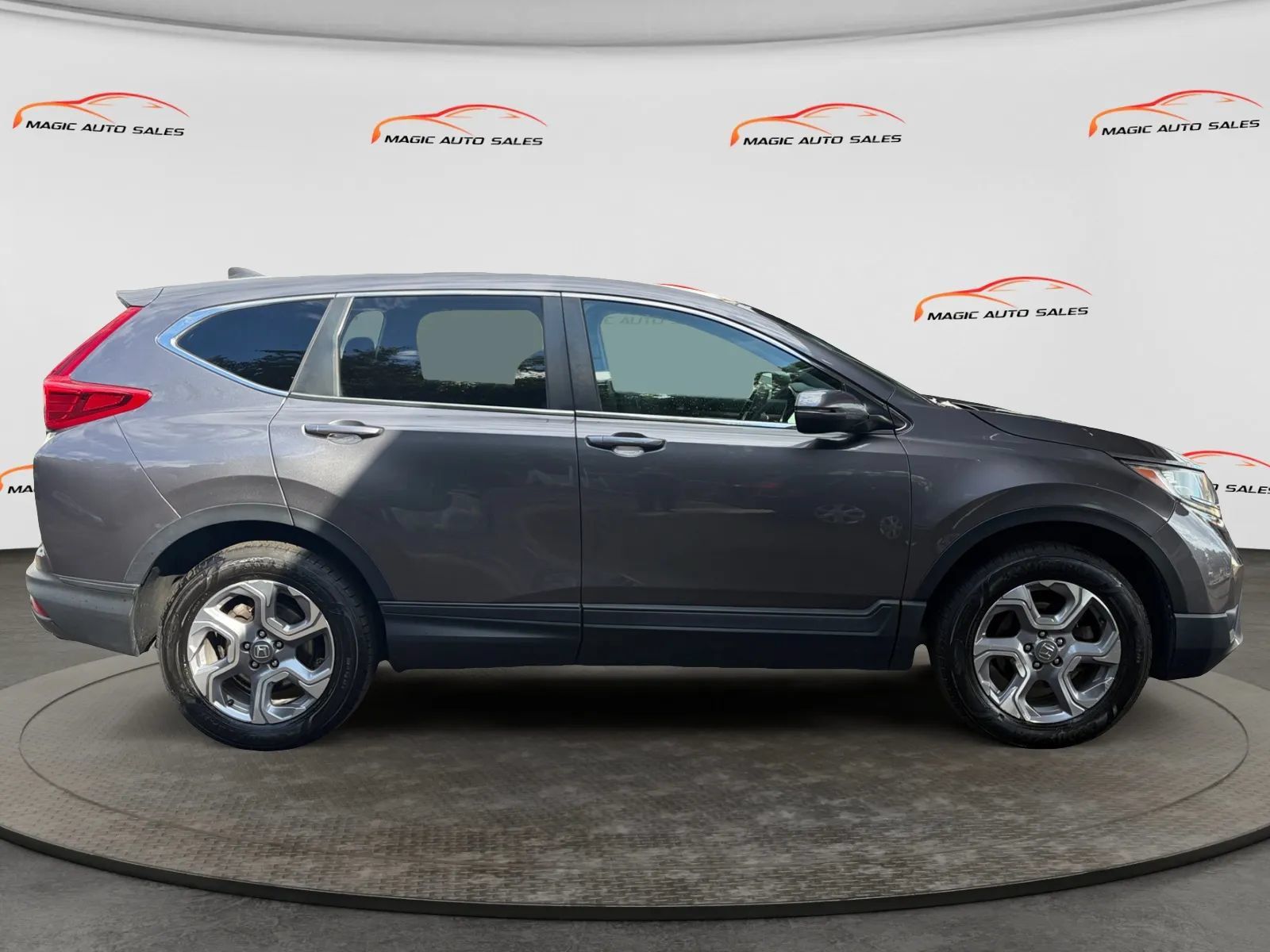 Used 2019 Honda CR-V EX image 6