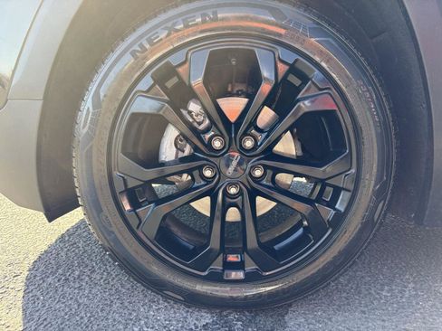 Used 2021 GMC Terrain SLT w/ Elevation Edition AWD/4WD image 26