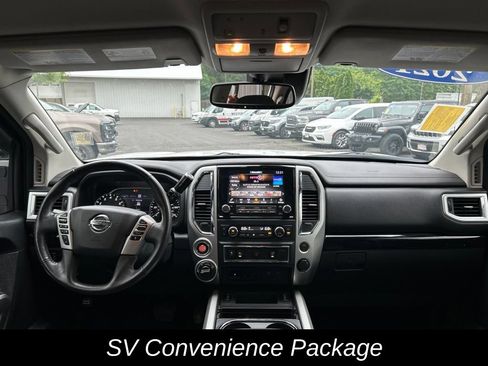 Used 2021 Nissan Titan SV w/ SV Convenience Package AWD/4WD image 13
