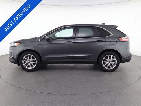 Used 2024 Ford Edge SEL w/ Convenience Package image 11