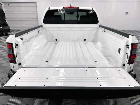 New 2026 Nissan Frontier S w/ Tow Package RWD image 17