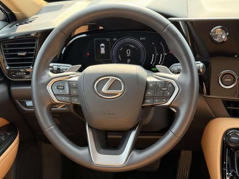 Used 2025 Lexus NX 350h AWD w/ Accessory Package (K3) image 9