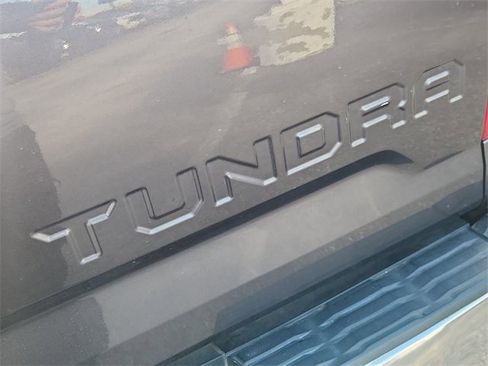 Used 2016 Toyota Tundra SR5 image 27