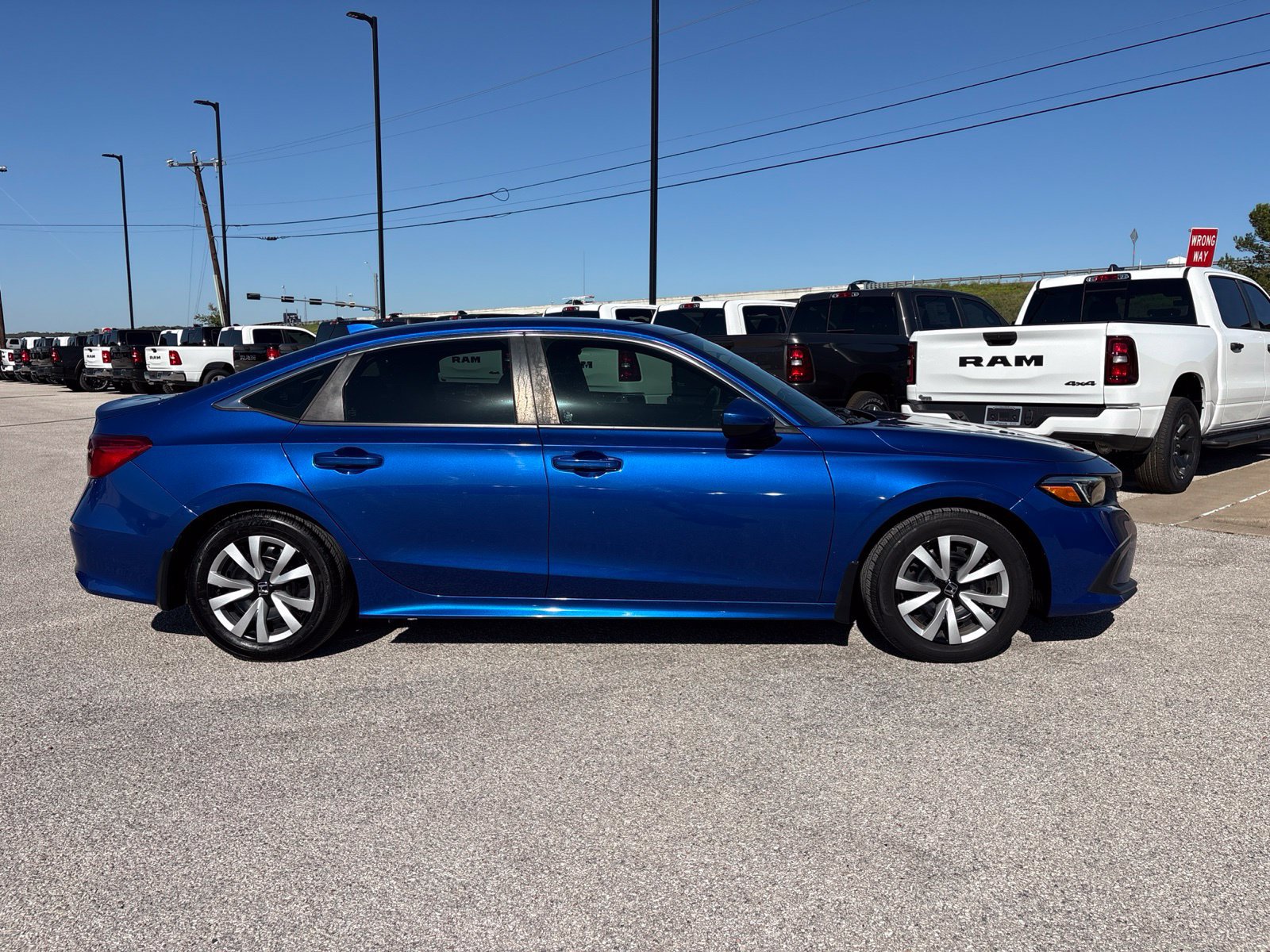 Used 2022 Honda Civic LX image 7