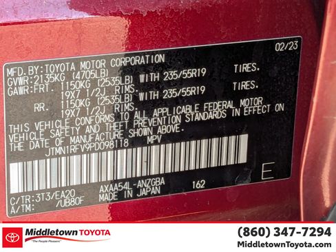 Used 2023 Toyota RAV4 Limited AWD/4WD image 40