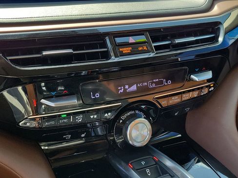 Used 2022 Acura MDX Technology image 26