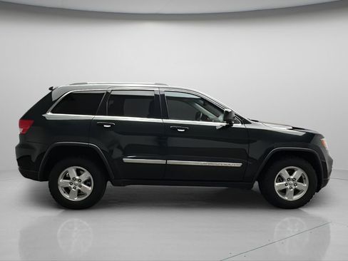 Used 2012 Jeep Grand Cherokee Laredo w/ Laredo E Group AWD/4WD image 7