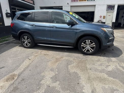 Used 2016 Honda Pilot EX-L image 4