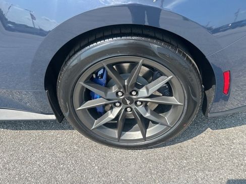 New 2025 Ford Mustang Dark Horse image 19