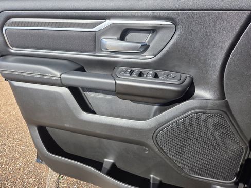 New 2026 RAM 1500 Big Horn AWD/4WD image 15