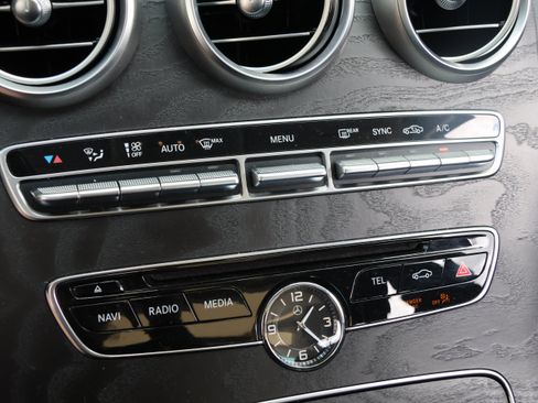 Used 2016 Mercedes-Benz C 300 4MATIC Sedan image 26