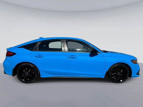 Certified 2024 Honda Civic Sport image 2