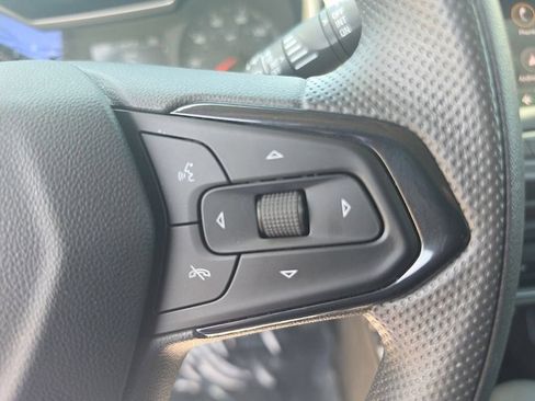 Used 2023 Chevrolet TrailBlazer LS FWD image 11