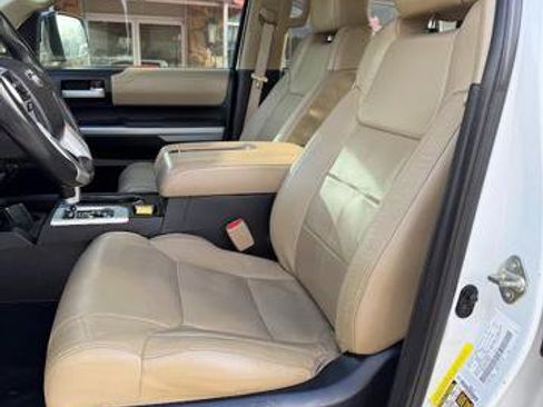 Used 2017 Toyota Tundra Limited w/ Limited Premium Package image 7