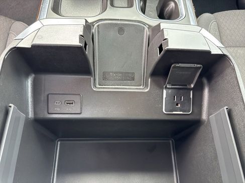 Used 2023 GMC Sierra 1500 Elevation AWD/4WD image 47