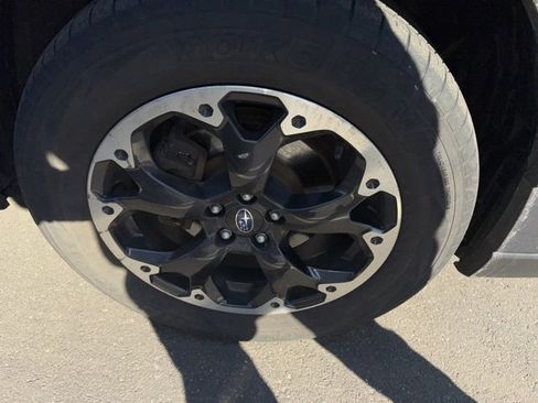 Used 2023 Subaru Crosstrek 2.0i image 10