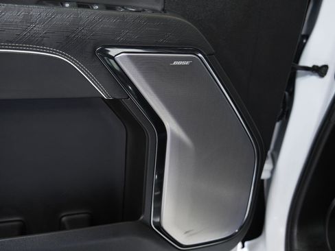 Used 2024 GMC Sierra 1500 AT4X image 31