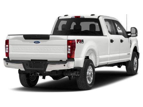 Used 2022 Ford F350 XLT w/ XLT Premium Package AWD/4WD image 2
