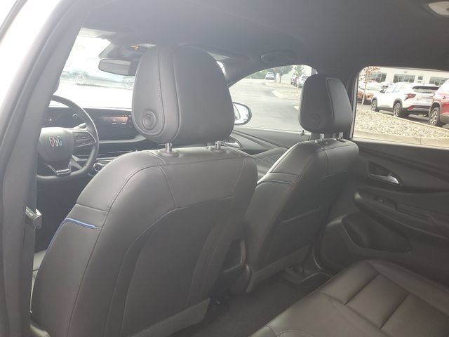 Certified 2024 Buick Envista Sport Touring w/ Convenience I Package FWD image 10