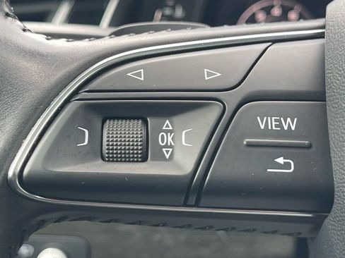Used 2017 Audi Q7 3.0T Prestige AWD/4WD image 24