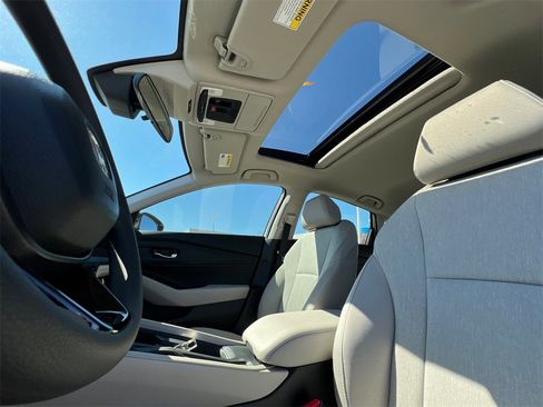 New 2025 Honda Accord SE image 13