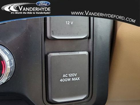 Used 2023 Ford F250 Lariat w/ Chrome Package image 33