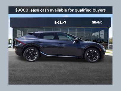 New 2026 Kia EV6 Wind