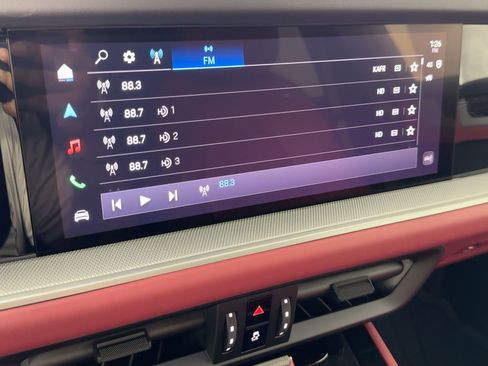 Used 2026 Porsche Cayenne image 23