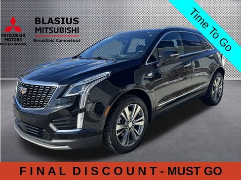 Used 2023 Cadillac XT5 Premium Luxury w/ Platinum Package AWD/4WD image 3