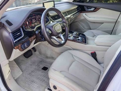 Used 2017 Audi Q7 3.0T Premium Plus image 16