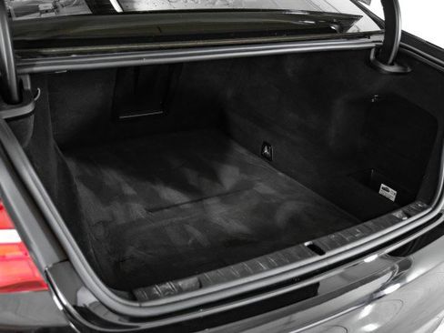 Used 2017 BMW 740i xDrive image 52