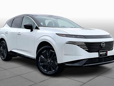 New 2026 Nissan Murano Platinum image 2