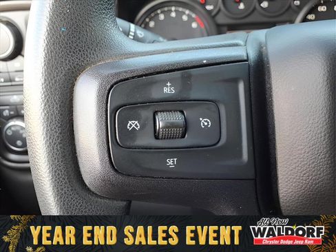 Used 2021 Chevrolet Silverado 1500 Custom image 16