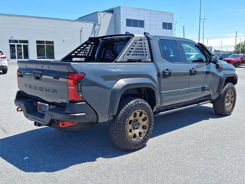Used 2025 Toyota Tacoma 4x4 Double Cab Hybrid w/ Tow Tech Package image 7