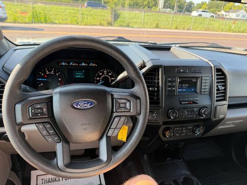 Used 2017 Ford F150 XL w/ XL Power Equipment Group AWD/4WD image 13