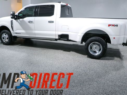 Used 2024 Ford F350 Lariat w/ Lariat Ultimate Package AWD/4WD image 10