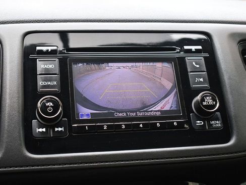 Used 2018 Honda HR-V LX image 40