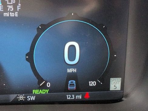 New 2025 Ford F150 XLT w/ Equipment Group 302A MID image 31