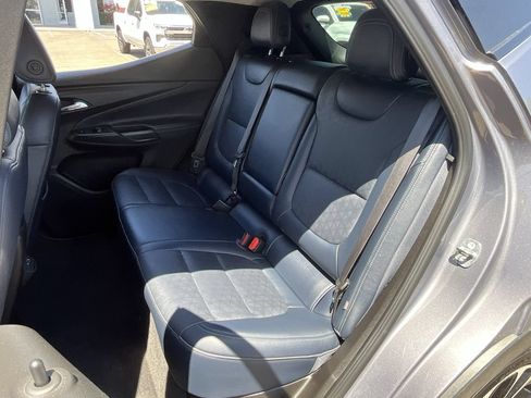 Used 2023 Chevrolet Bolt EUV Premier FWD image 21