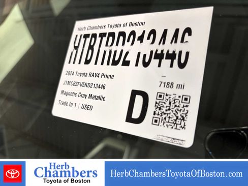 Used 2024 Toyota RAV4 SE AWD/4WD image 13