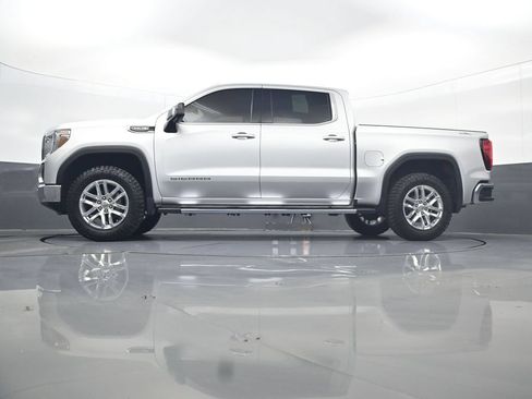 Used 2019 GMC Sierra 1500 SLT w/ SLT Premium Plus Package AWD/4WD image 29