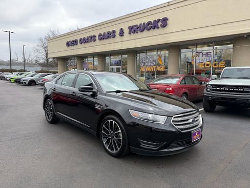 Used 2019 Ford Taurus SEL w/ Equipment Group 201A image 1