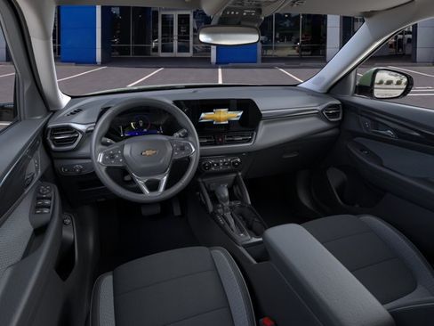 New 2026 Chevrolet TrailBlazer LT w/ Convenience Package FWD image 15