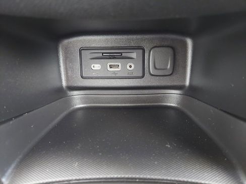 Certified 2022 Chevrolet Equinox LT image 30