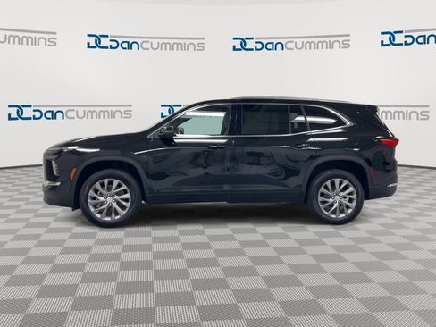 Used 2026 Buick Enclave Preferred FWD image 5