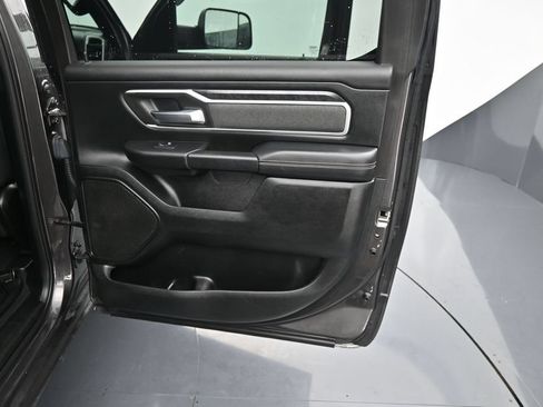 Used 2019 RAM 1500 Big Horn AWD/4WD image 13