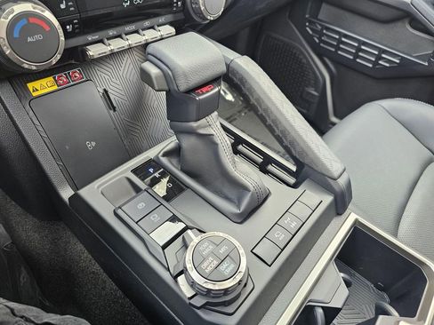 New 2026 Toyota 4Runner TRD Off-Road Premium AWD/4WD image 34
