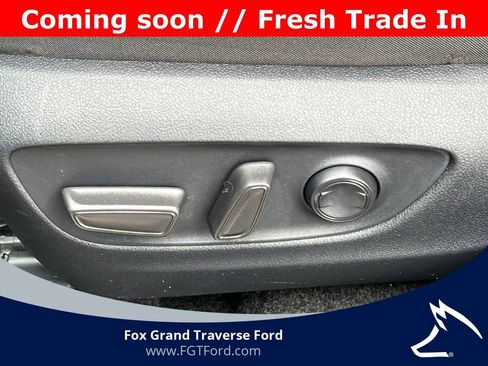 Used 2025 Toyota RAV4 XLE image 7