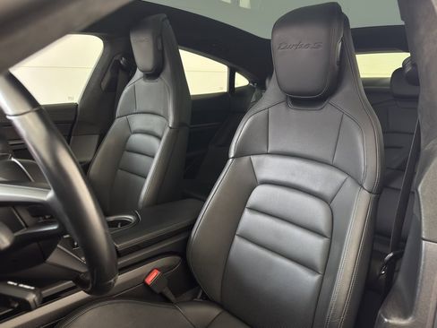 Used 2021 Porsche Taycan Turbo S image 4