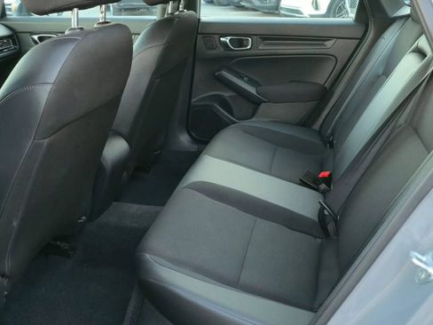 Used 2025 Honda Civic Sport image 9